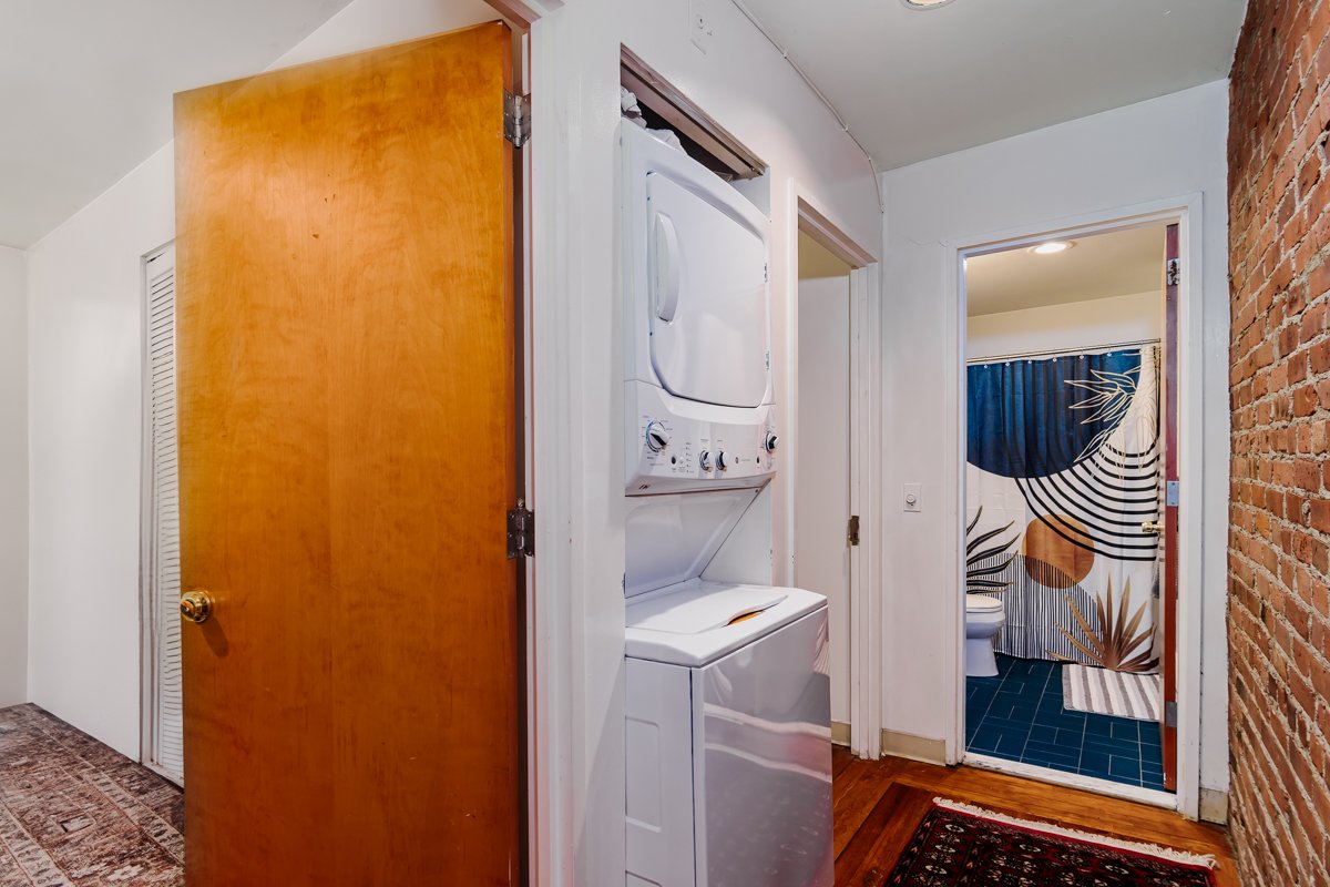 111 Gainsborough interior